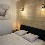 Le Veymont Elegance Montagnarde Apartamento *